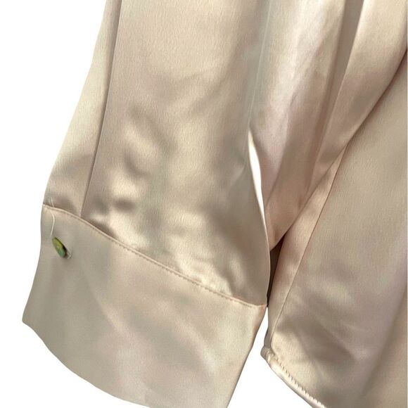 Nicole Miller Satin long sleeve Shirt with flap pockets on Chest SZ:Med Taupe - Picture 5 of 10